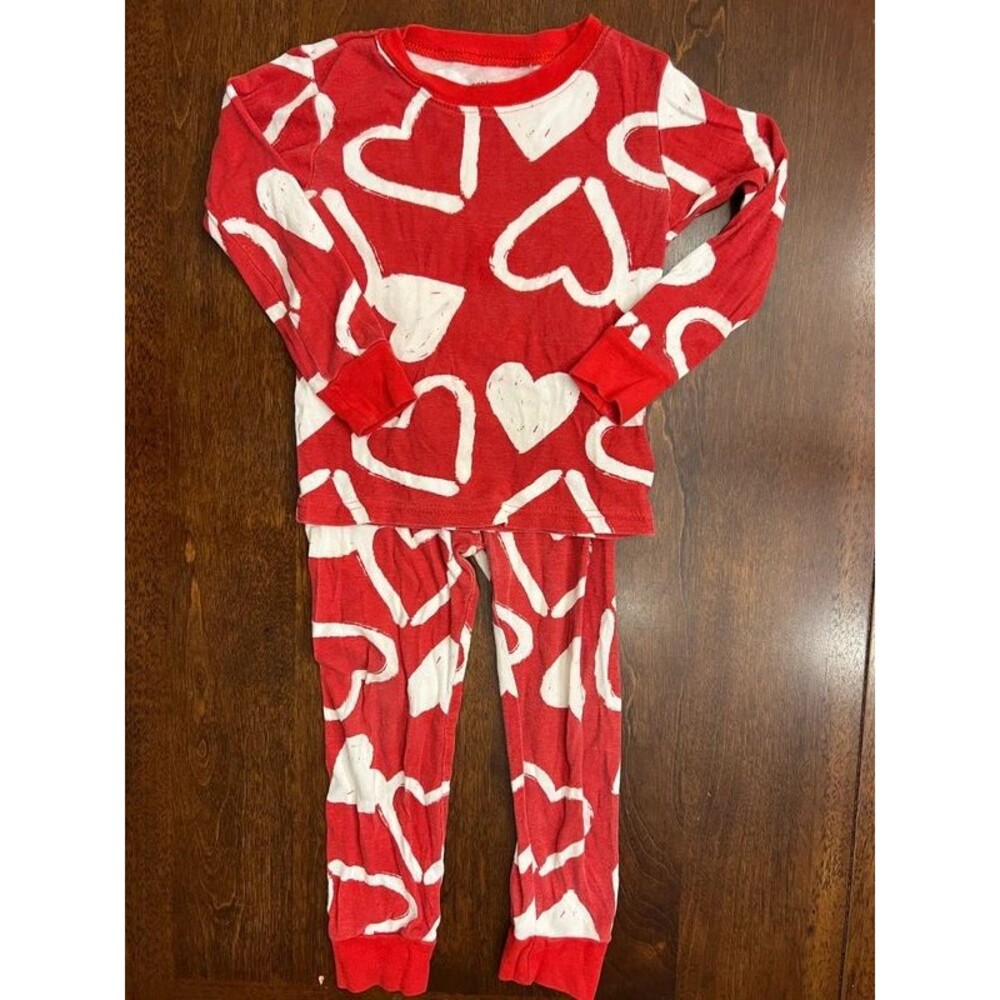 Carter’s 4T Boys Girls Valentines Hearts Red Pajama Set